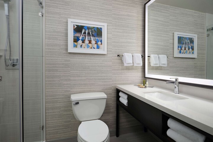 Bathroom shower