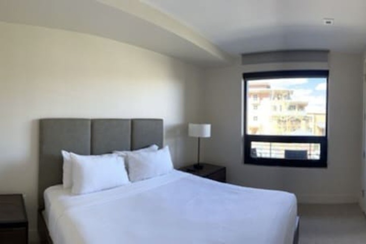 Room 3 of 24