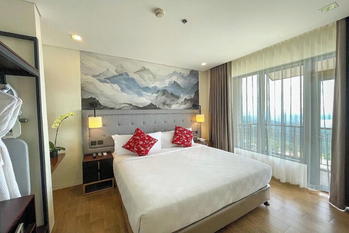 Room 48 of 130