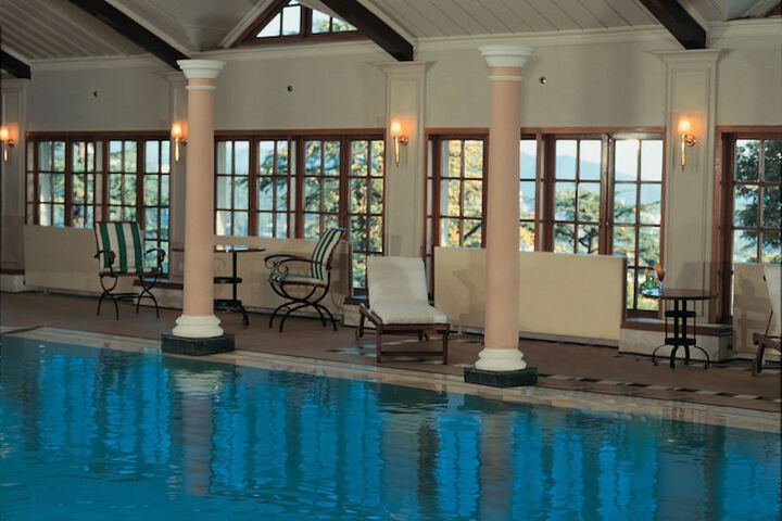 Pool 40 of 72