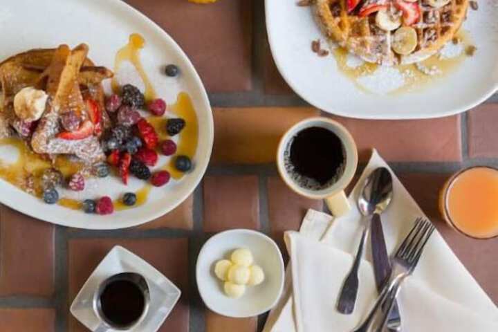 Breakfast meal