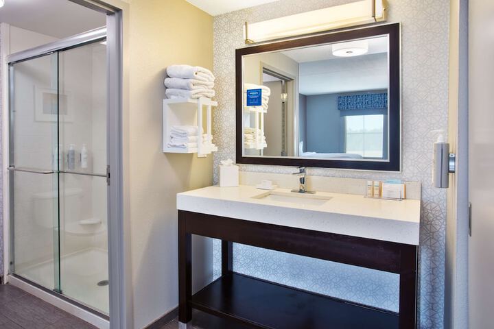 Bathroom shower