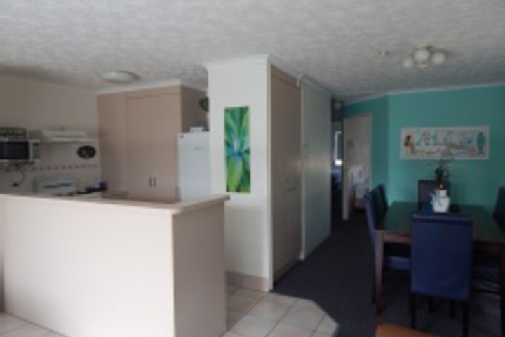 Room 114 of 560