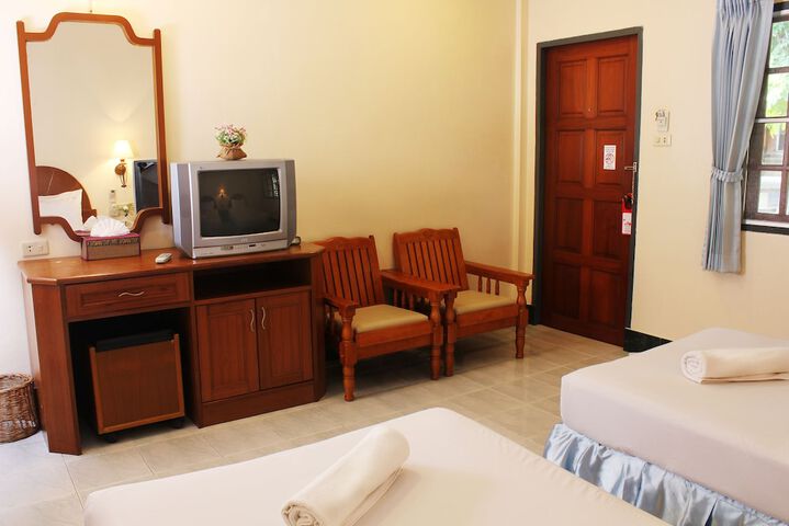 Room 9 of 61