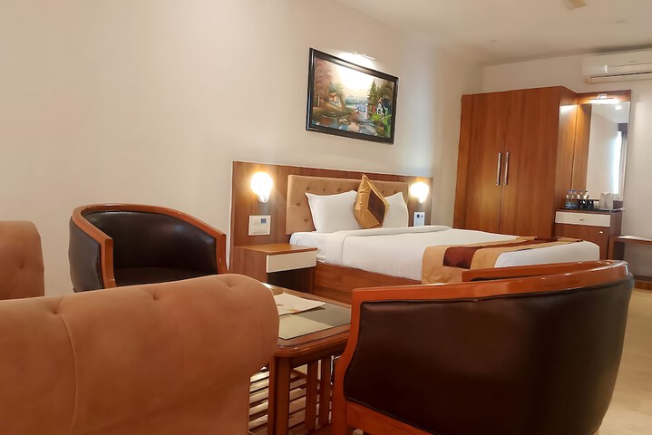Room 40 of 95