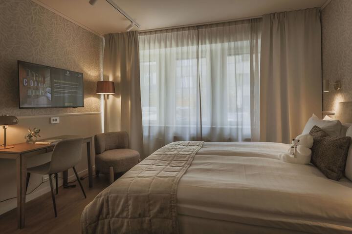 Room 35 of 132