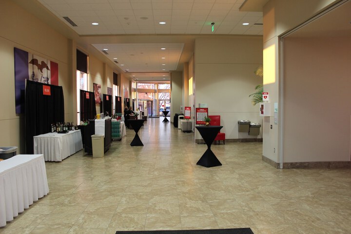 Meeting facility
