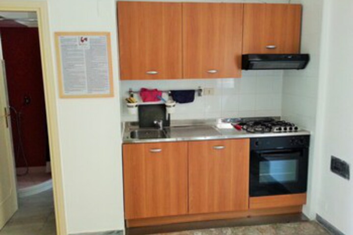 Room 7 of 13