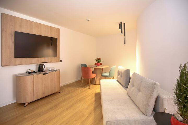 Room 49 of 146