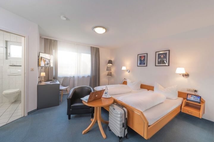 Room 14 of 46