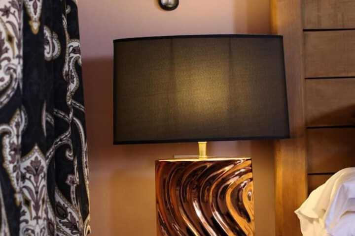 Room 14 of 42