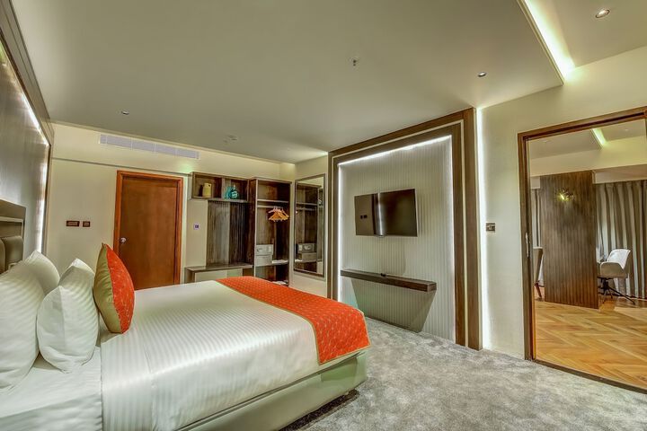 Room 38 of 58