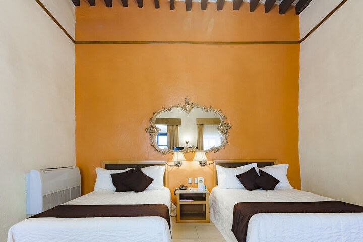 Room 26 of 67