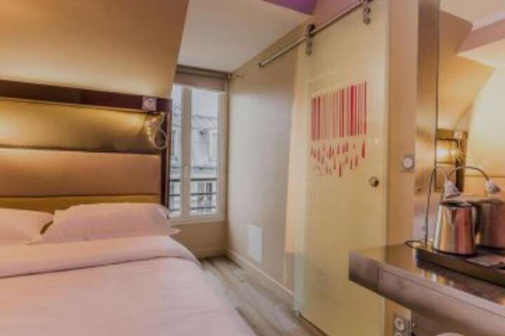 Room 29 of 60
