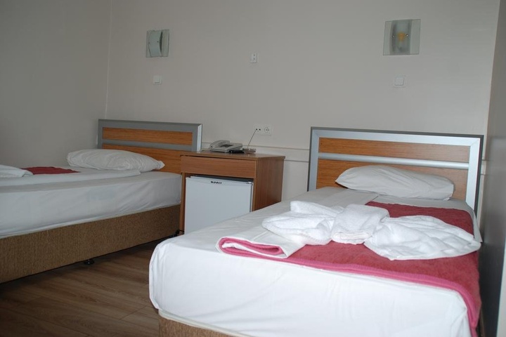 Room 2 of 9
