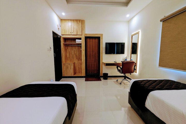 Room 18 of 52