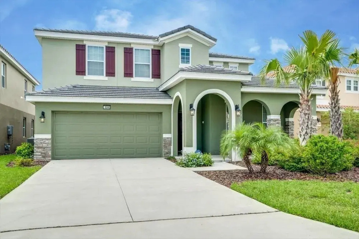 Photo of Gorgeous New in Top Rated Solterra Resort! 5 Bedroom Villa
