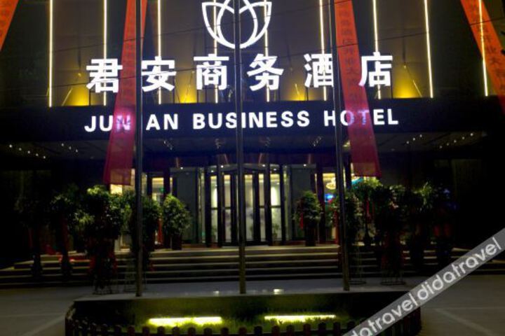 Hotel 4 of 21
