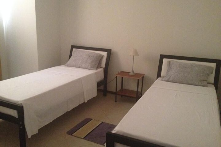 Room 13 of 21
