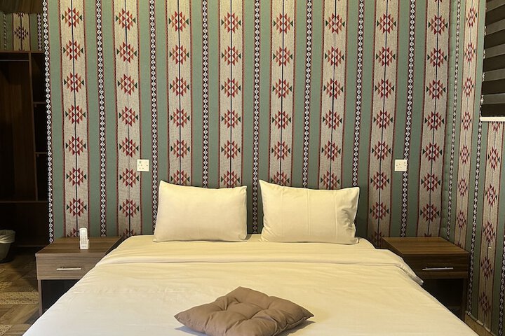 Room 20 of 122