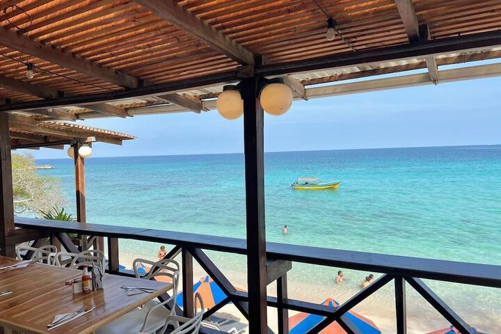 HOTEL PLAYA SURF BARÚ in Cartagena