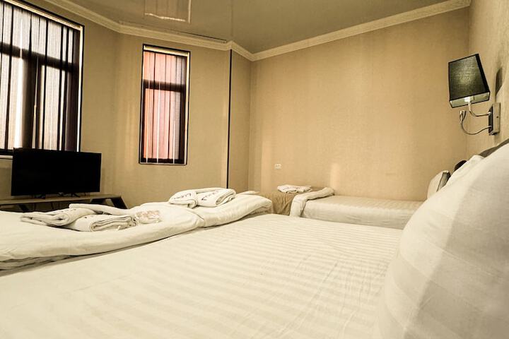 Room 20 of 32