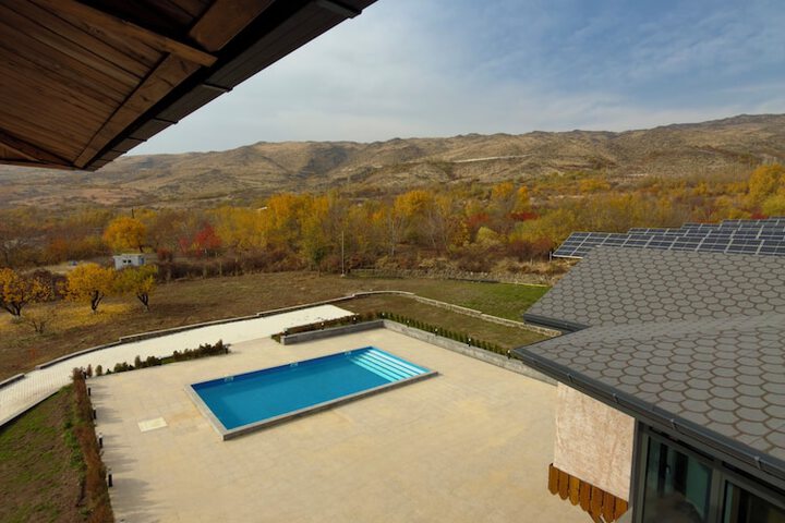 Pool 26 of 58