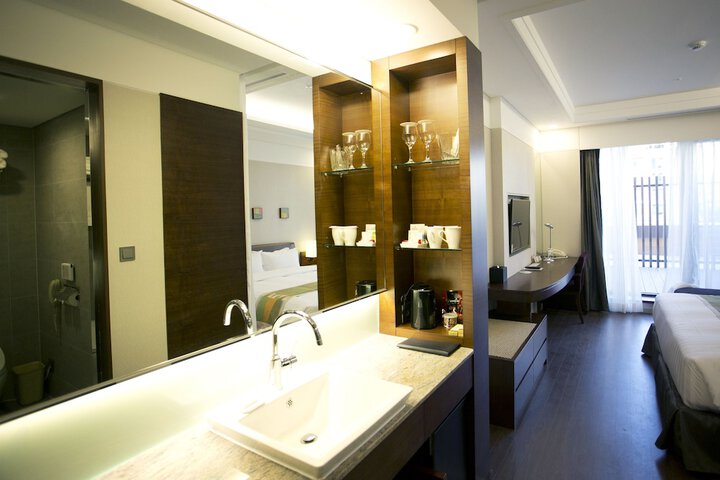 Bath Interior