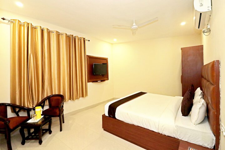 Room 5 of 35