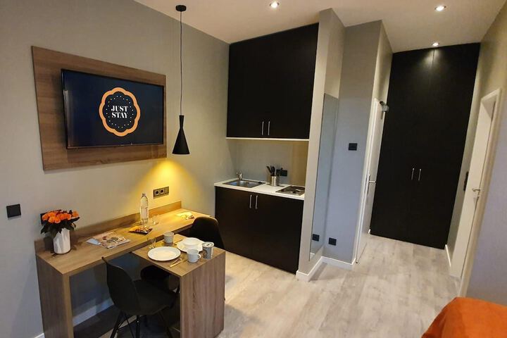 Room 30 of 58