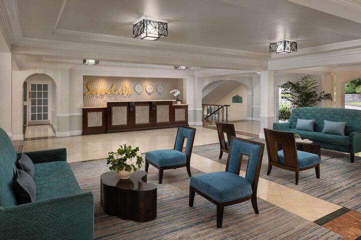Lobby Entry