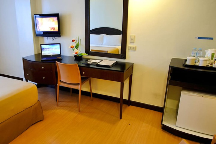 Room 30 of 67