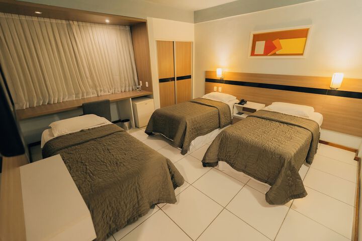 Room 9 of 47