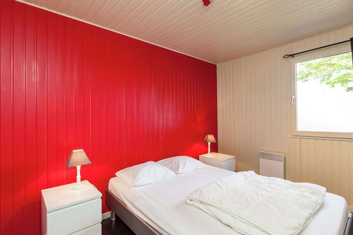 Room 7 of 53