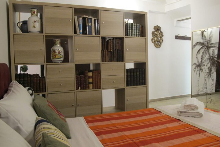 Room 46 of 142
