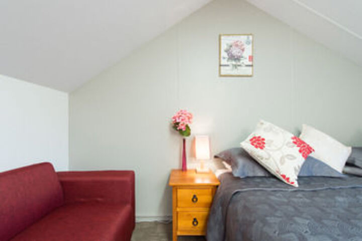 Room 52 of 72