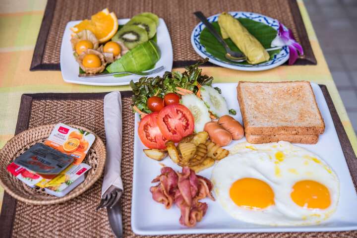 Breakfast/Coffee Service 76 of 97