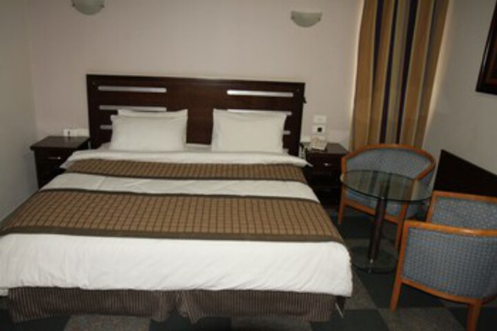 Room 51 of 51