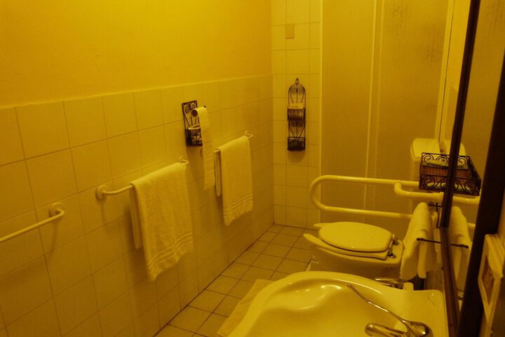 Clean Restrooms