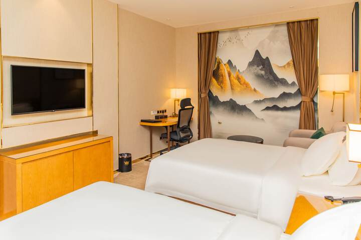 Room 27 of 45