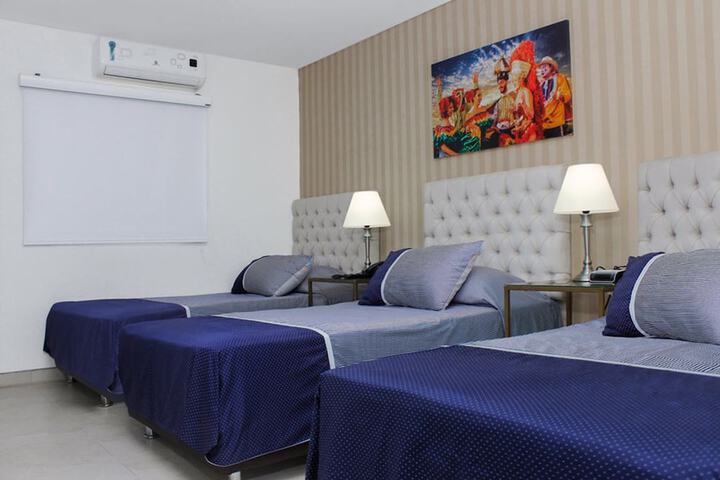 Room 7 of 19