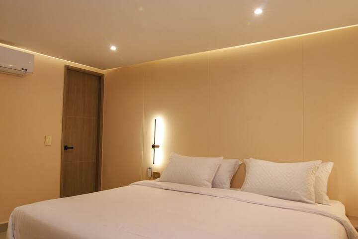 Room 11 of 31
