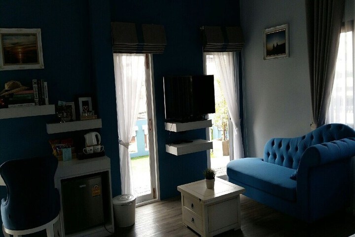 Room 19 of 34