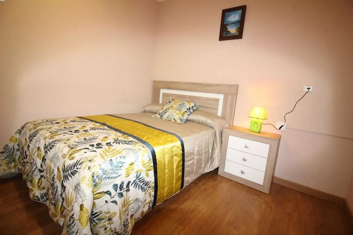 Room 4 of 19
