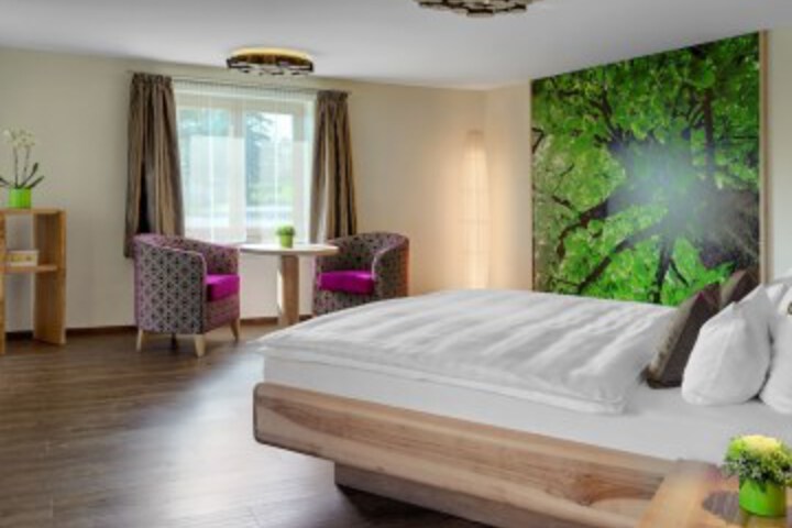 Room 10 of 56
