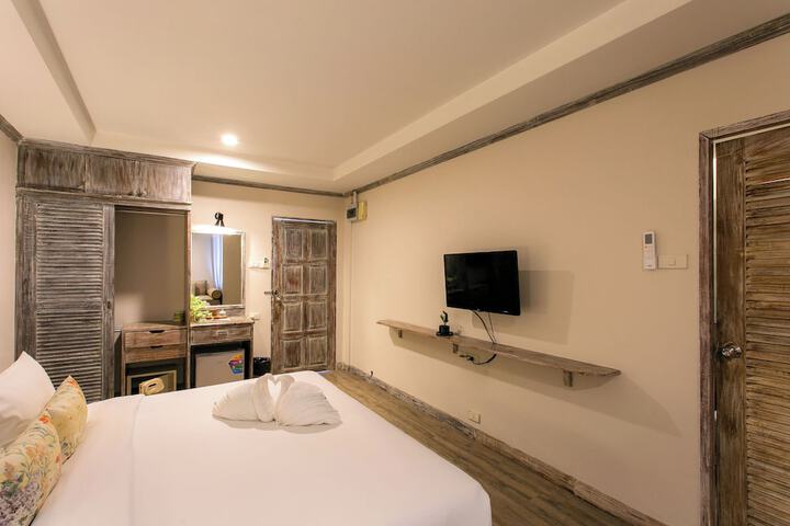 Room 61 of 150