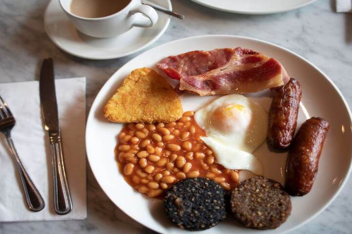 Breakfast meal