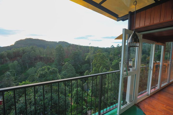 Hotel View 104 of 116