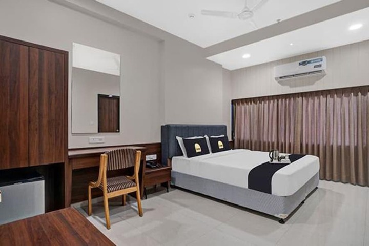 Room 8 of 26