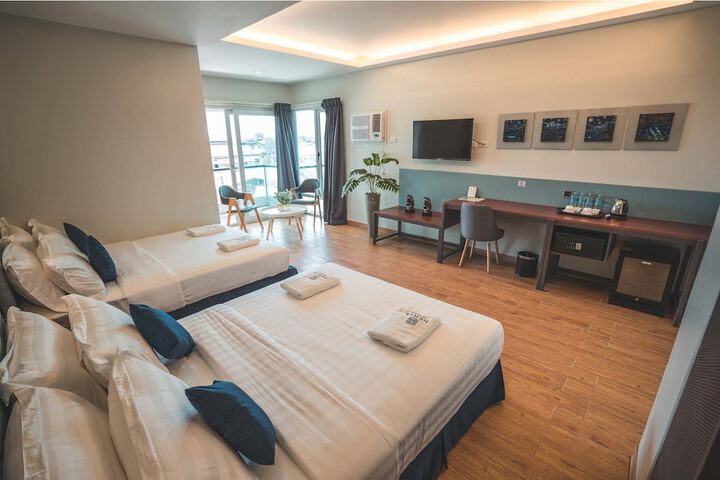 Room 27 of 55